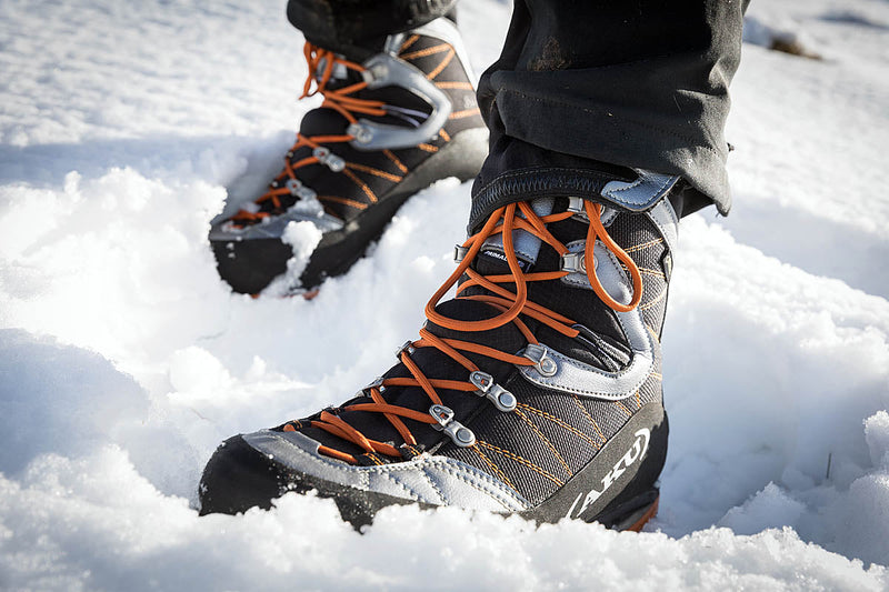 Men's Footwear