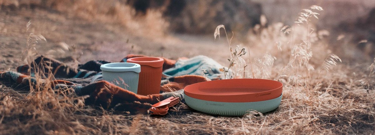 Bowls, Plates & Mugs