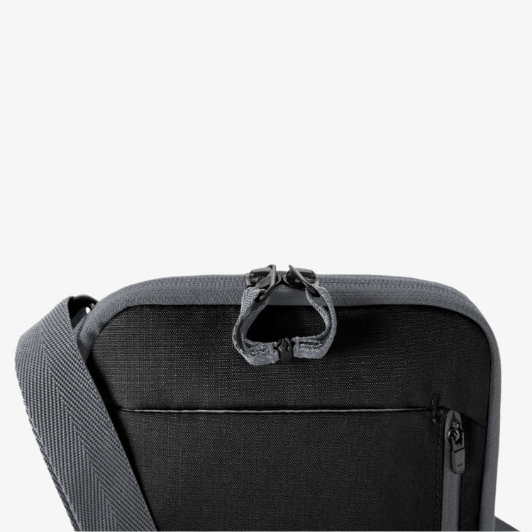 Eagle Creek Stash RFID Crossbody - Black