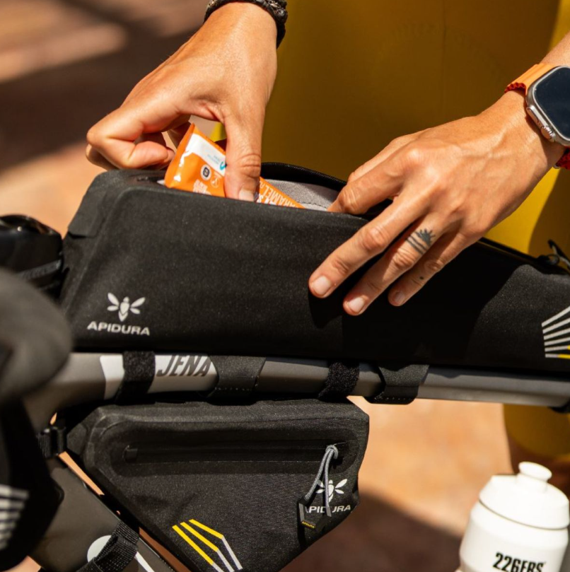 Apidura Racing Long Top Tube Pack, 2 Ltr