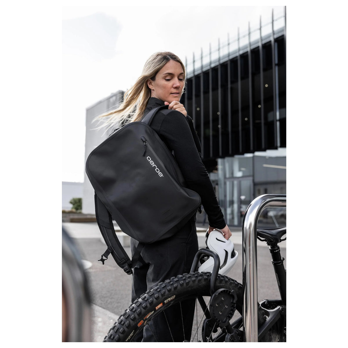 Aeroe Quicklock Urban Backpack 10L - Black