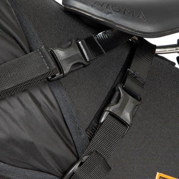 Restrap Saddle Bag 18L - Black/Orange