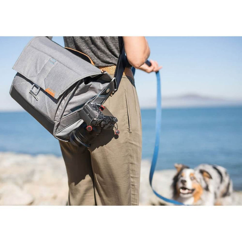 Peak Design 13" Everyday Messenger Charcoal