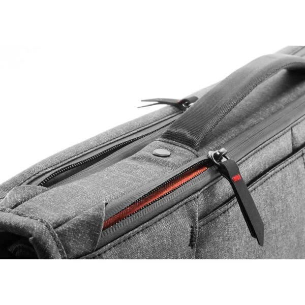 Peak Design 13" Everyday Messenger Charcoal